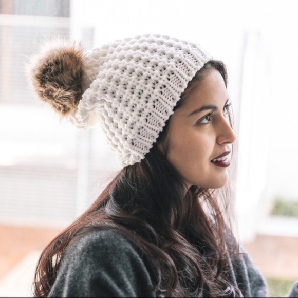 BRING THE WARMTH Ivory Knit Pom Beanie - Picture 3 of 7